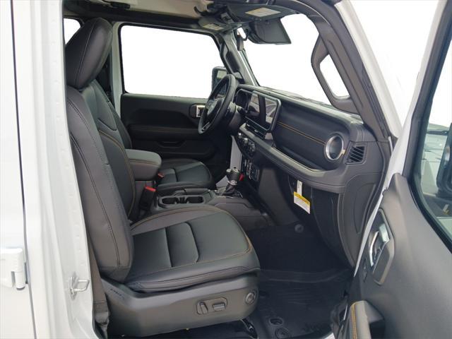 new 2025 Jeep Gladiator car, priced at $43,989