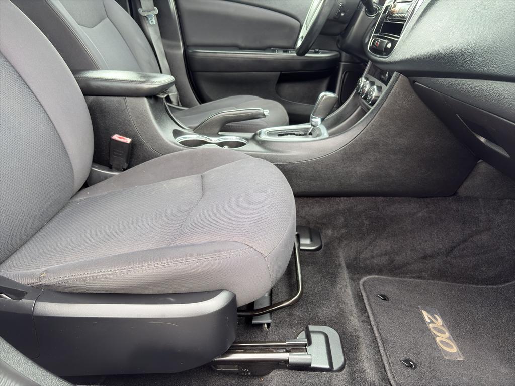 used 2013 Chrysler 200 car, priced at $8,990