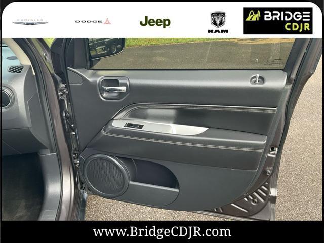 used 2015 Jeep Compass car, priced at $9,995