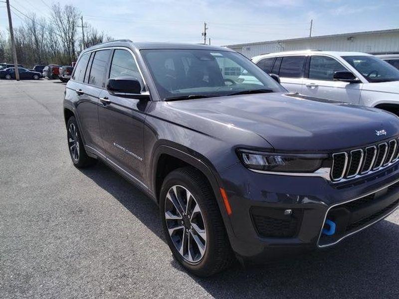 new 2022 Jeep Grand Cherokee 4xe car, priced at $59,995