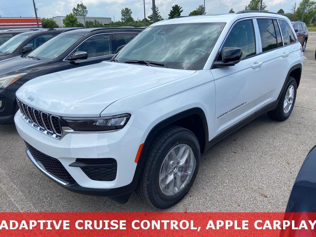 new 2025 Jeep Grand Cherokee car, priced at $42,995