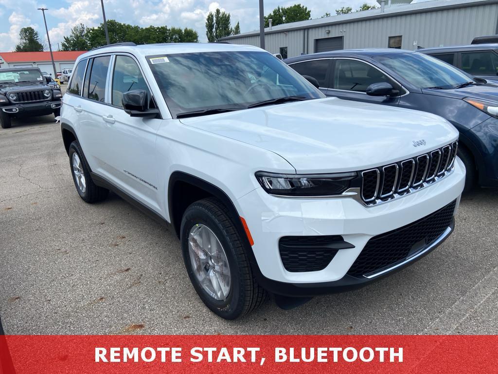 new 2025 Jeep Grand Cherokee car, priced at $42,995