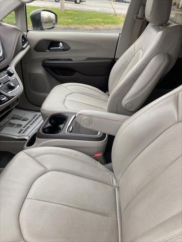 used 2021 Chrysler Pacifica Hybrid car, priced at $20,995