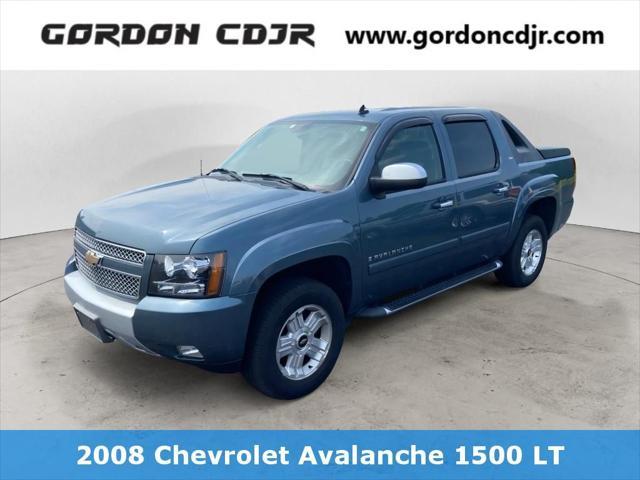 used 2008 Chevrolet Avalanche car, priced at $10,295