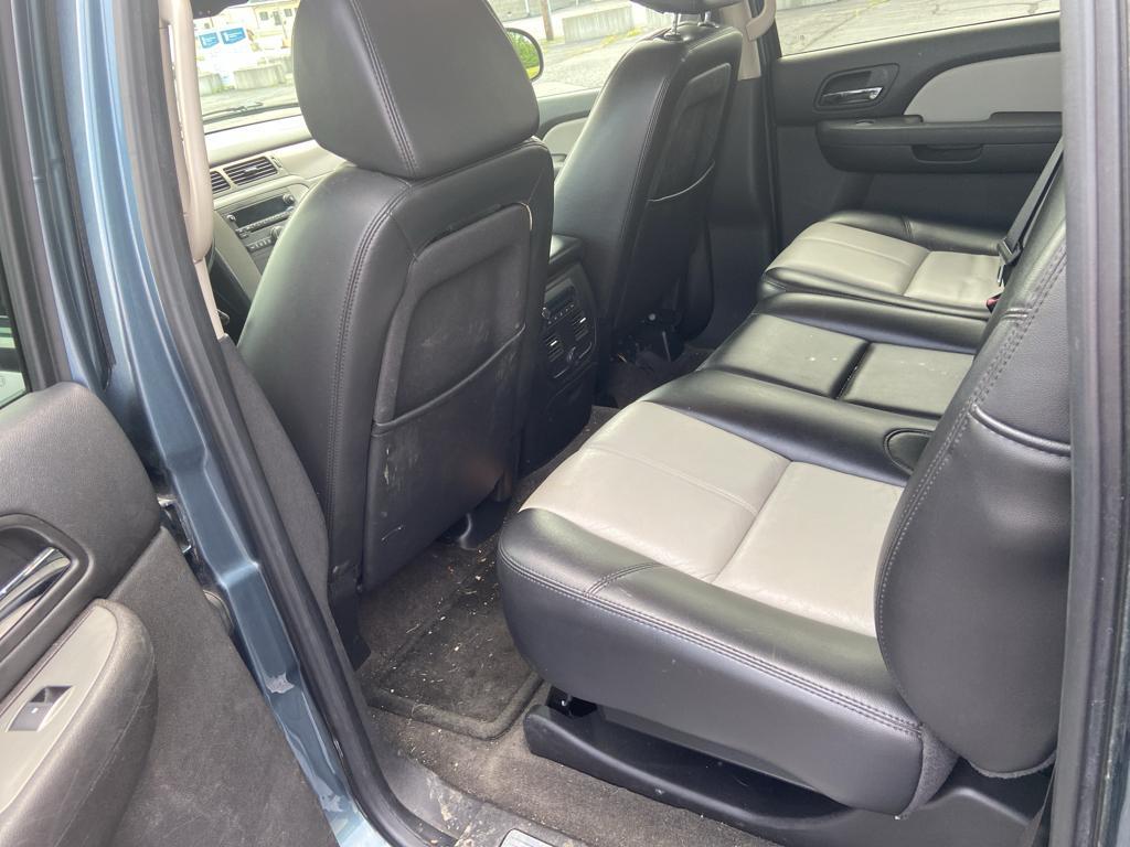 used 2008 Chevrolet Avalanche car, priced at $7,425