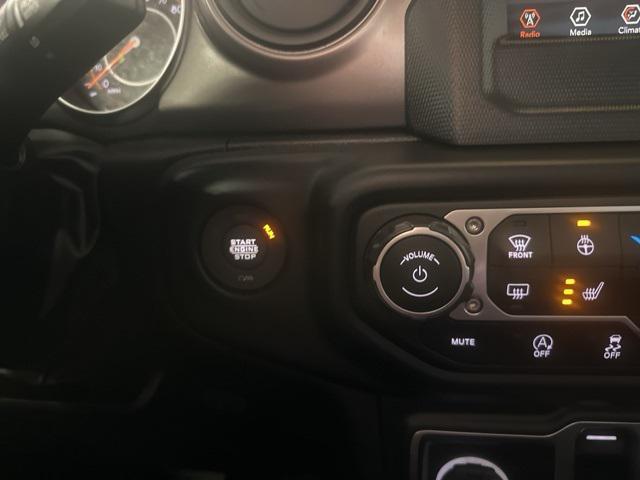 used 2023 Jeep Gladiator car, priced at $32,994