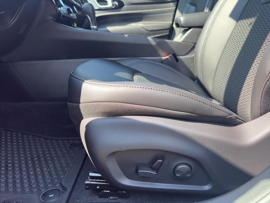 new 2025 Jeep Compass car, priced at $37,492