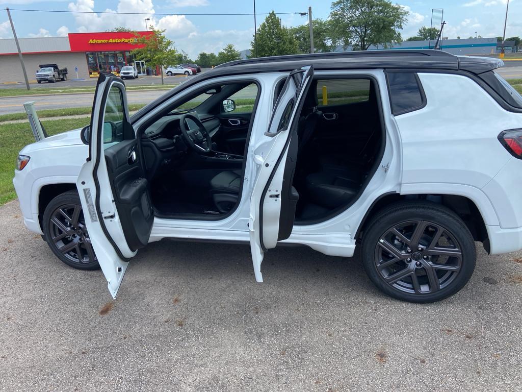new 2025 Jeep Compass car, priced at $36,587