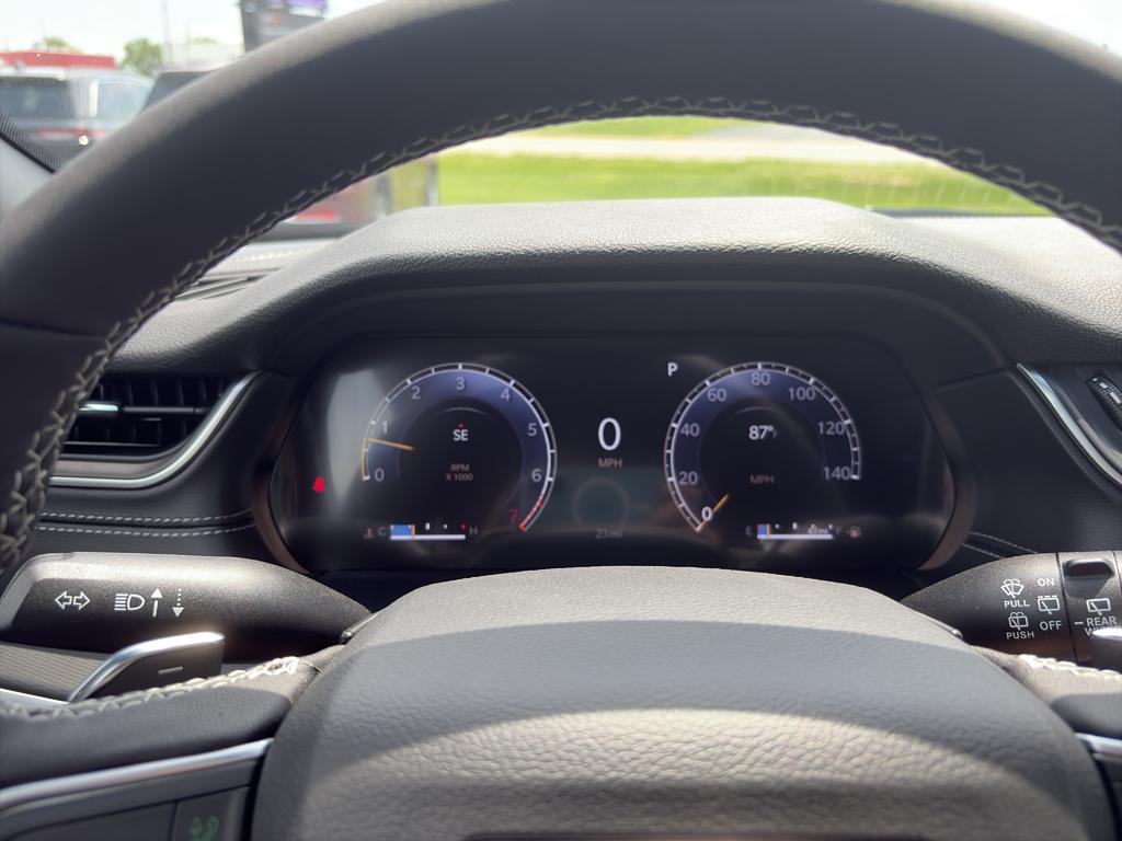 new 2025 Jeep Grand Cherokee car, priced at $43,575