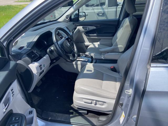 used 2019 Honda Pilot car, priced at $31,654