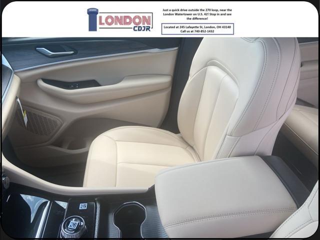 new 2025 Jeep Grand Cherokee L car, priced at $55,068