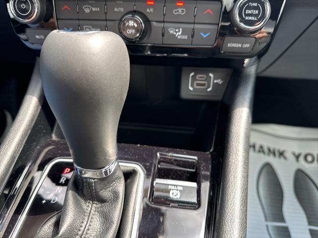 new 2024 Jeep Compass car, priced at $39,195