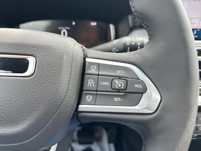 new 2024 Jeep Compass car, priced at $39,195