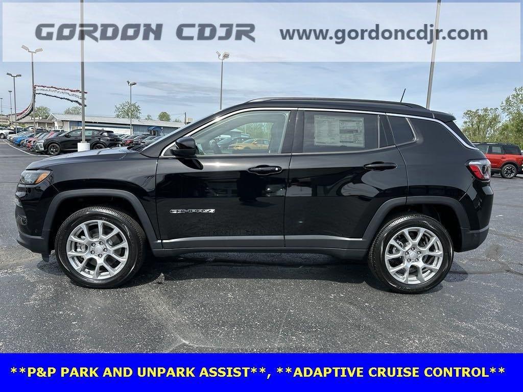 new 2024 Jeep Compass car, priced at $32,995
