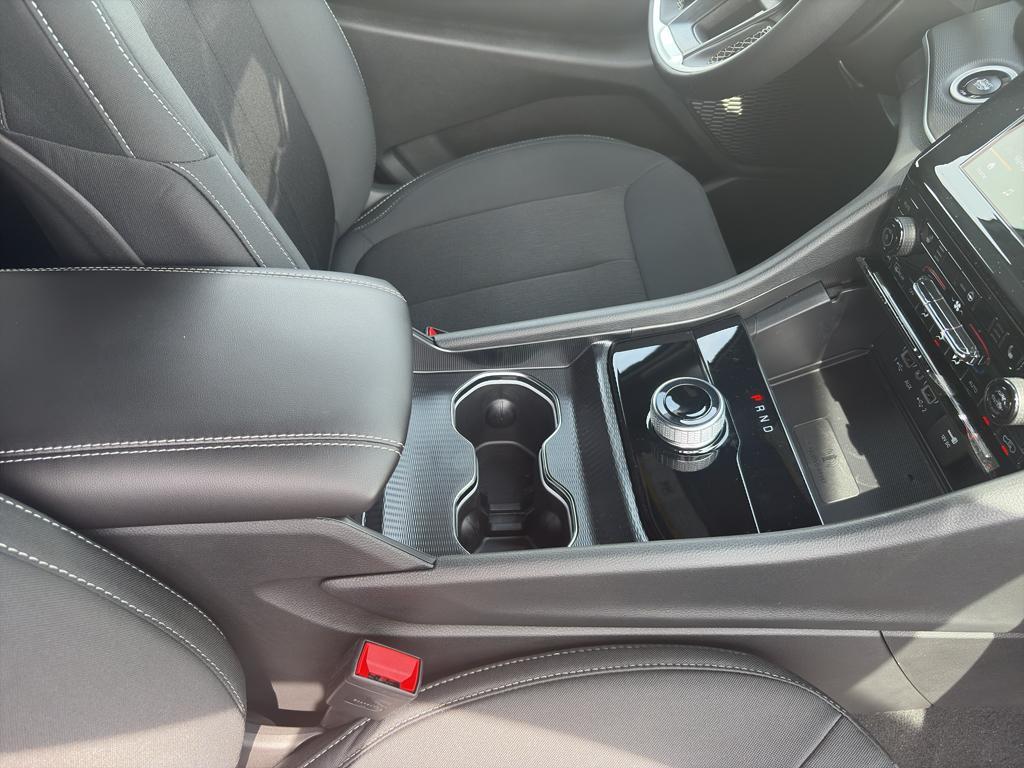 new 2025 Jeep Grand Cherokee car, priced at $44,170