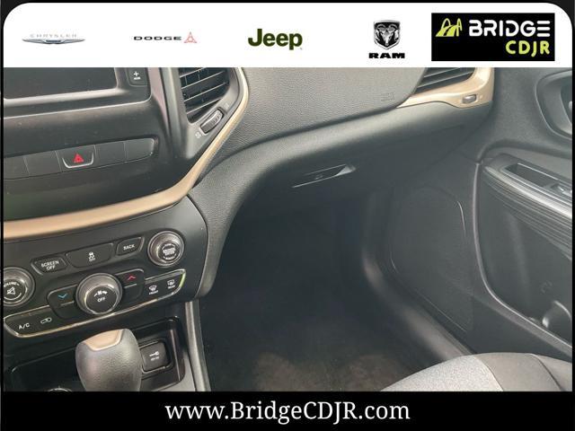 used 2014 Jeep Cherokee car, priced at $10,920