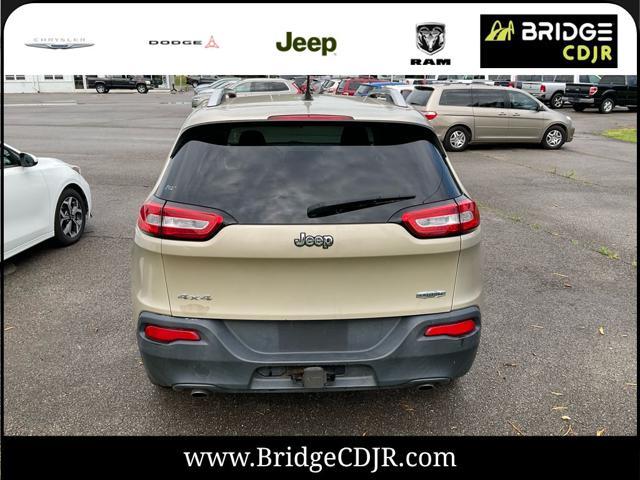 used 2014 Jeep Cherokee car, priced at $10,920