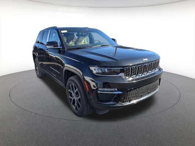 new 2025 Jeep Grand Cherokee car, priced at $50,235