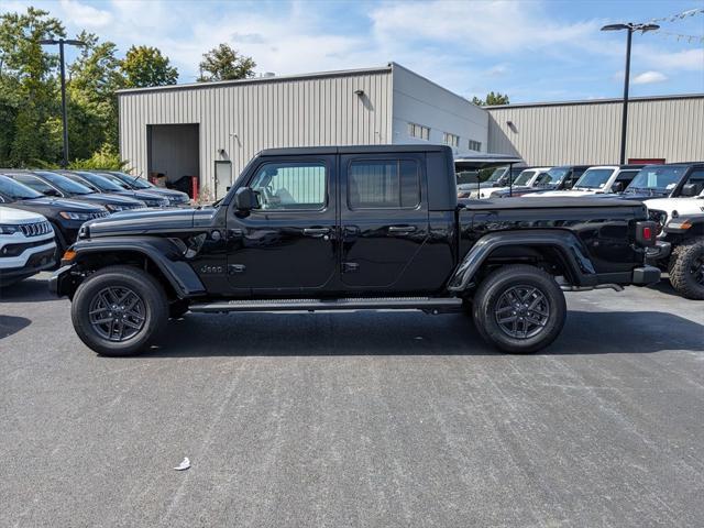 new 2024 Jeep Gladiator car, priced at $48,761