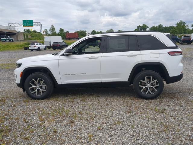 new 2025 Jeep Grand Cherokee car, priced at $45,801