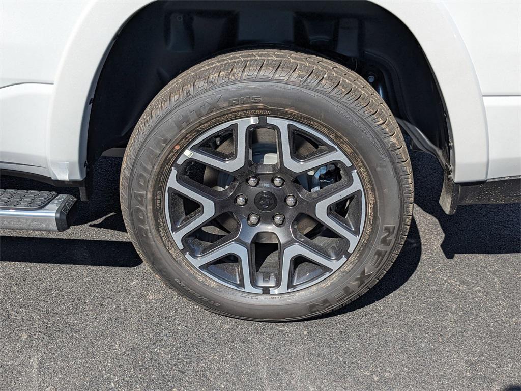 new 2025 Ram 1500 car, priced at $71,870