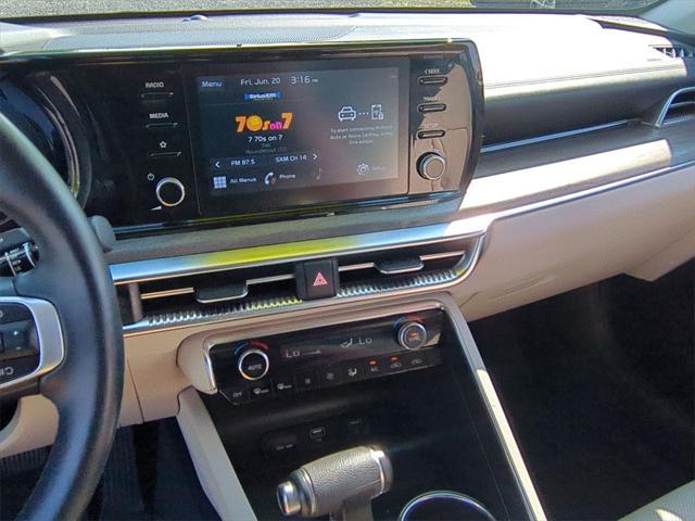 used 2021 Kia K5 car, priced at $23,200