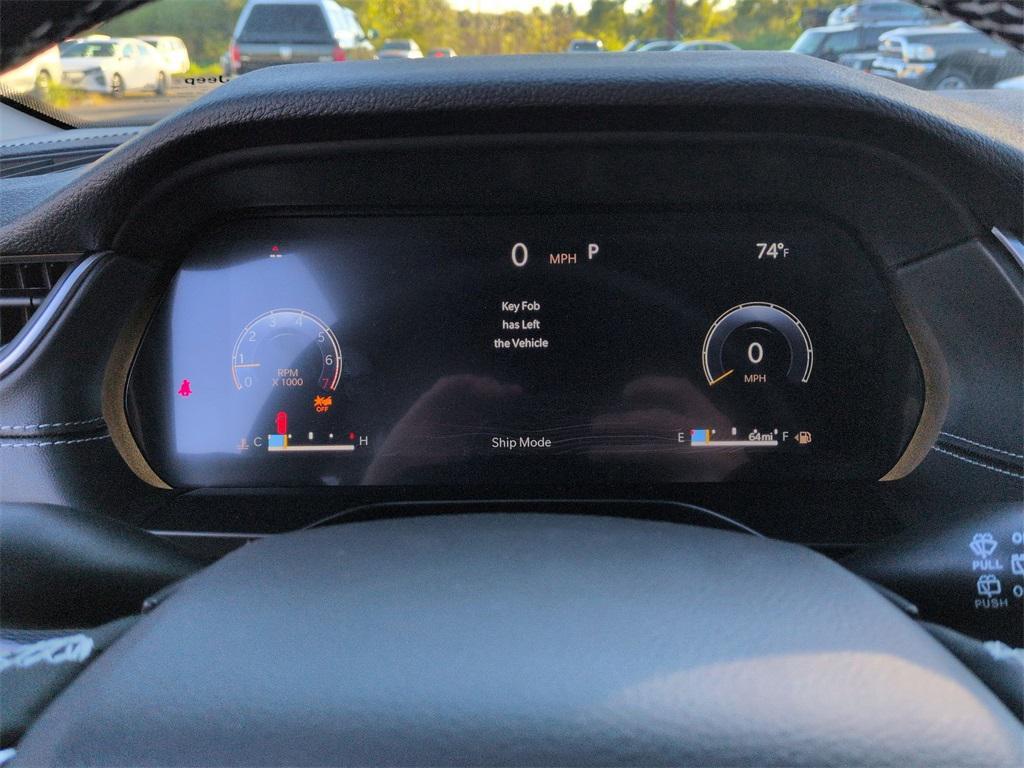 new 2025 Jeep Grand Cherokee car, priced at $44,310