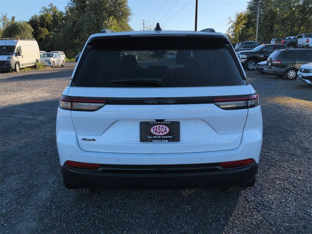 new 2025 Jeep Grand Cherokee car, priced at $44,310