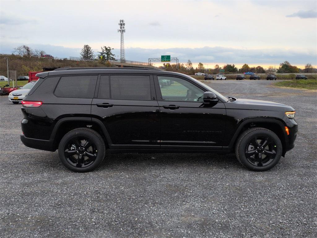 new 2025 Jeep Grand Cherokee L car, priced at $49,720