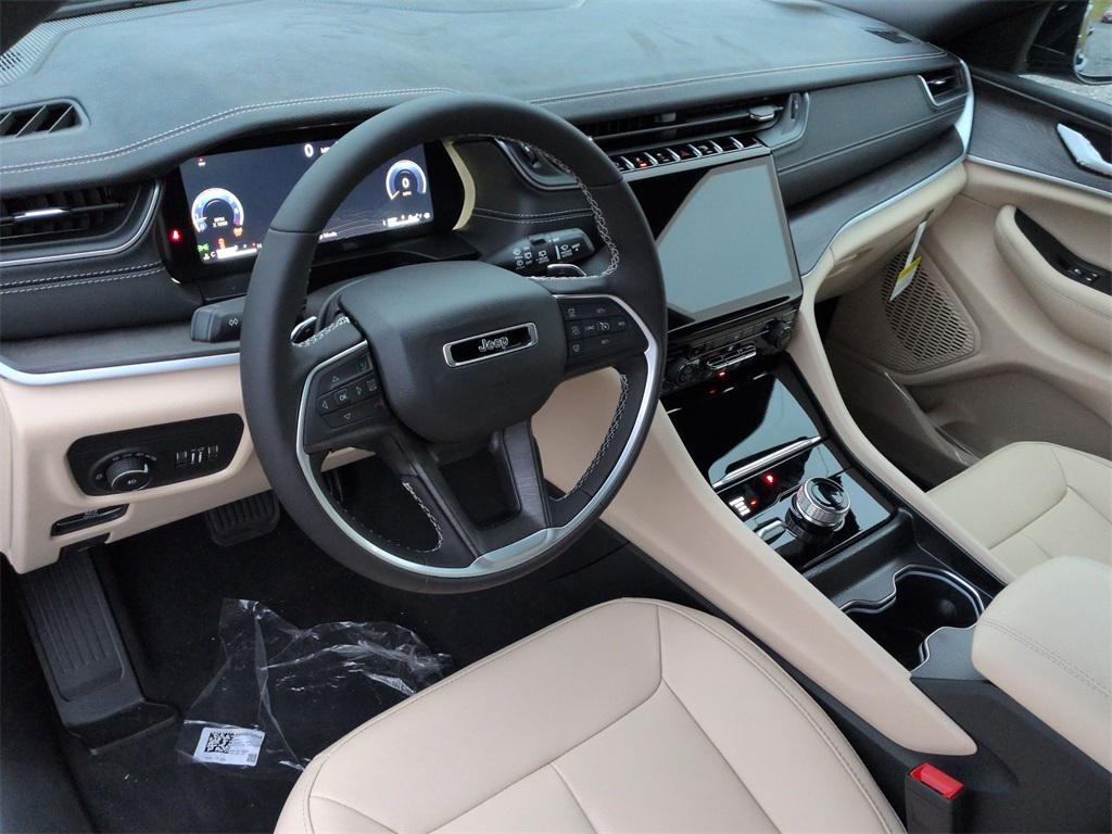 new 2025 Jeep Grand Cherokee L car, priced at $49,720