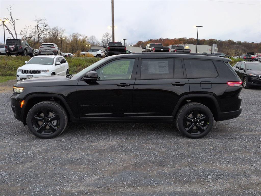 new 2025 Jeep Grand Cherokee L car, priced at $49,720
