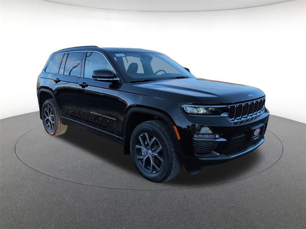 new 2025 Jeep Grand Cherokee car, priced at $48,185