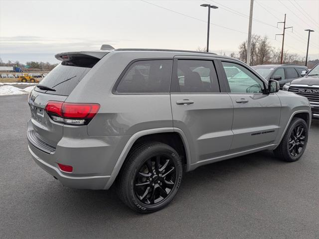 used 2021 Jeep Grand Cherokee car, priced at $28,500