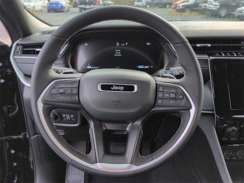 new 2025 Jeep Grand Cherokee car