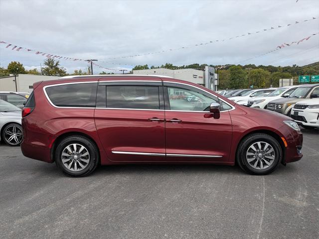 used 2020 Chrysler Pacifica Hybrid car, priced at $26,950