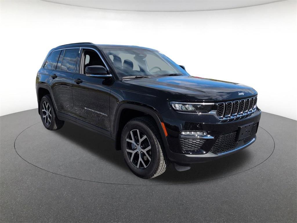 new 2025 Jeep Grand Cherokee car, priced at $48,185