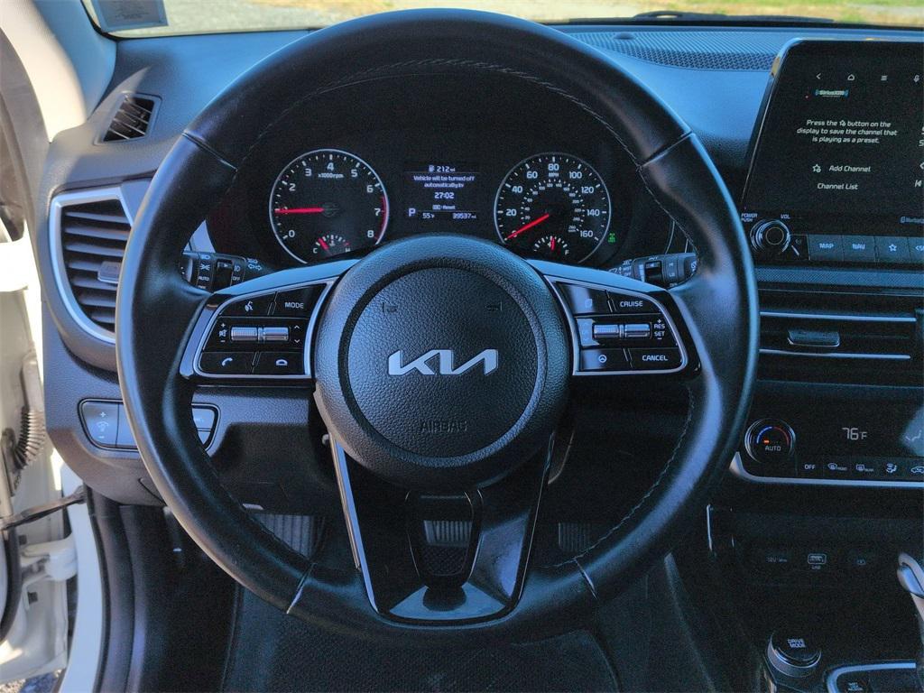 used 2023 Kia Seltos car, priced at $20,700