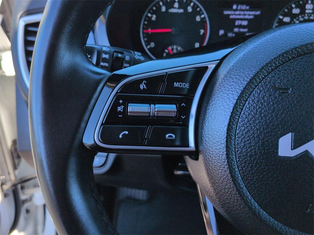 used 2023 Kia Seltos car, priced at $20,700