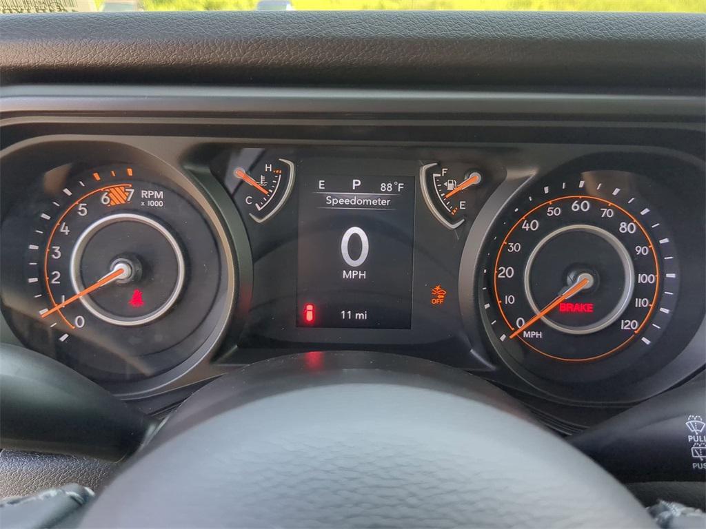 new 2025 Jeep Wrangler car, priced at $48,705