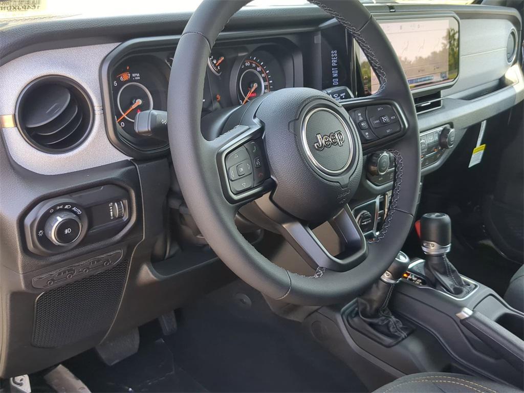 new 2025 Jeep Wrangler car, priced at $48,705