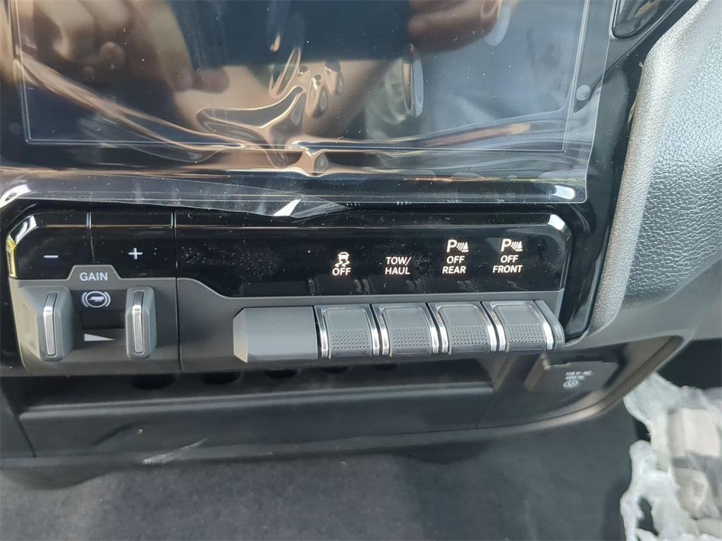 new 2025 Ram 2500 car, priced at $53,345
