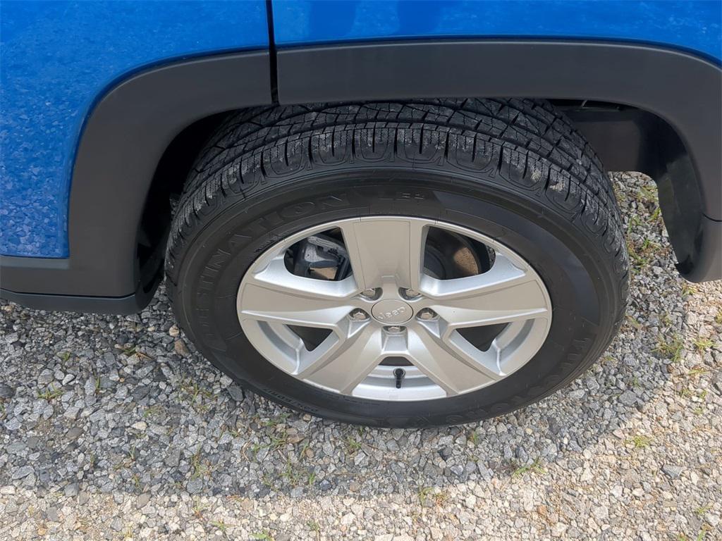 used 2022 Jeep Compass car, priced at $21,950