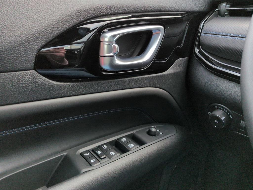 new 2026 Jeep Compass car, priced at $36,690