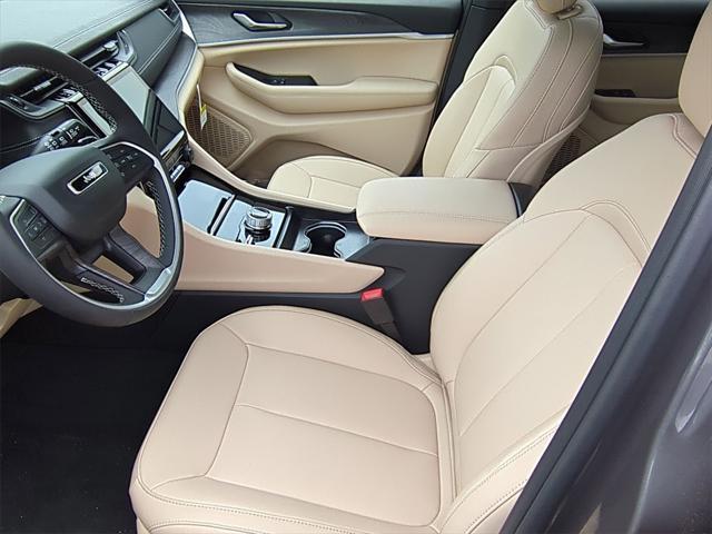 new 2025 Jeep Grand Cherokee L car, priced at $48,712