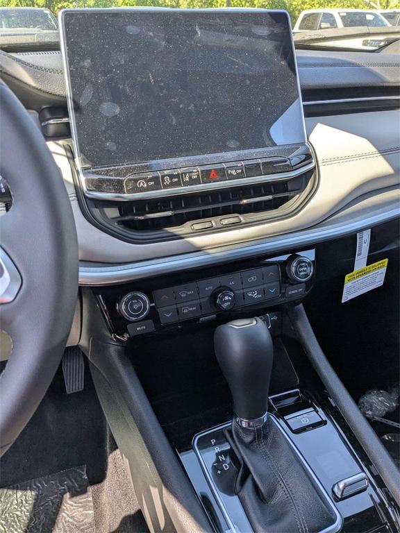 new 2025 Jeep Compass car, priced at $32,740
