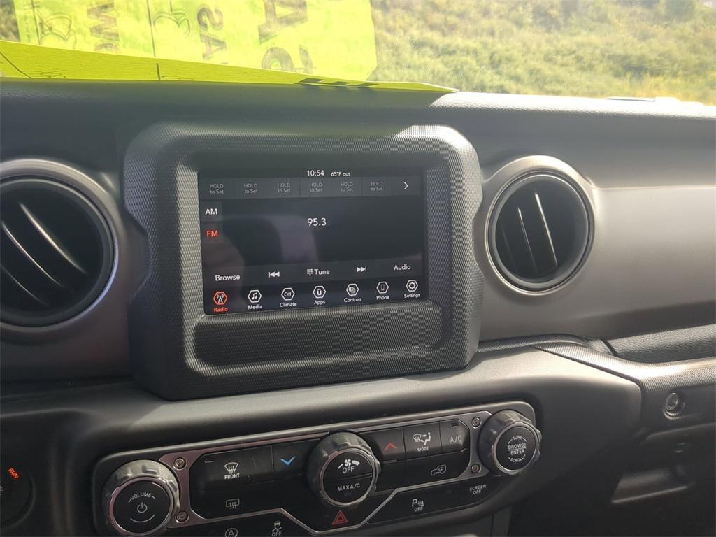 used 2022 Jeep Wrangler car, priced at $31,900