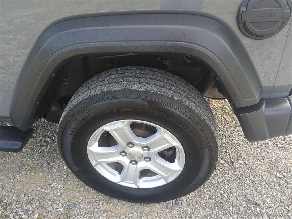 used 2022 Jeep Wrangler car, priced at $31,900