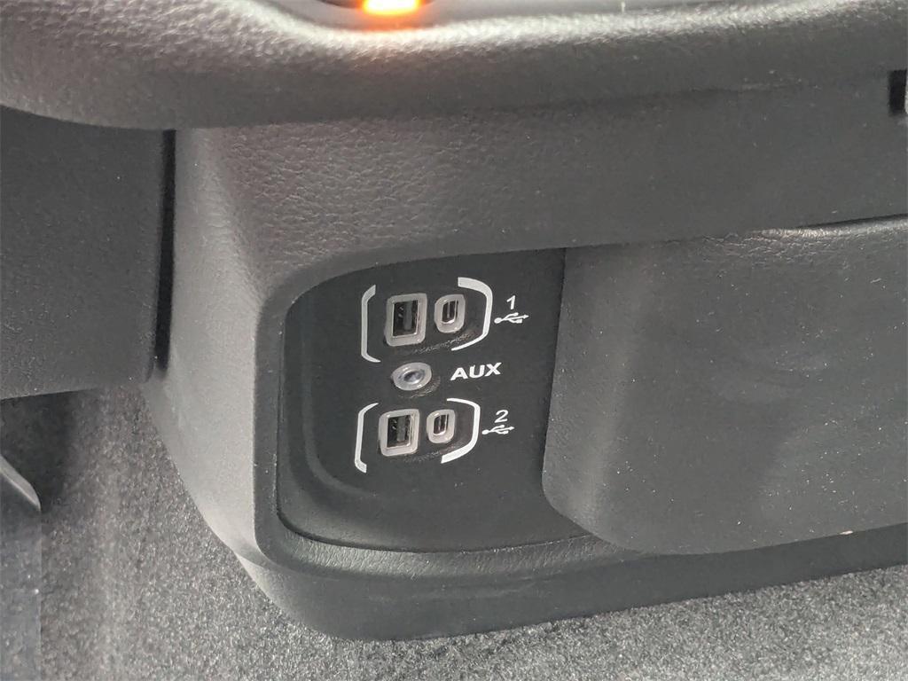 new 2025 Ram 1500 car, priced at $56,440