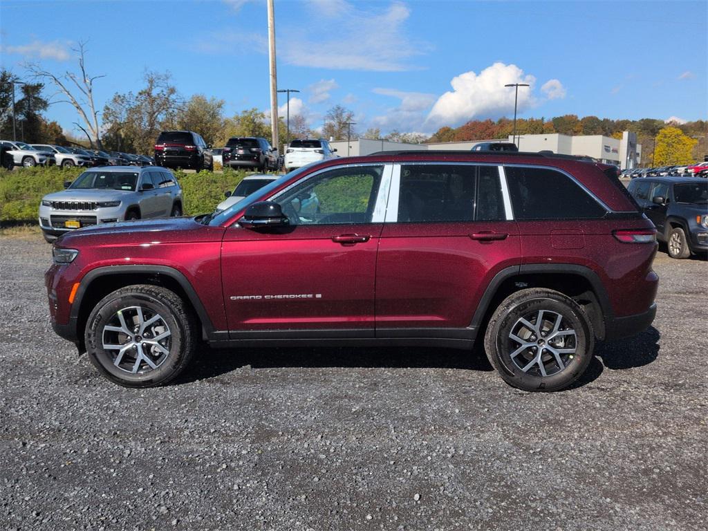 new 2025 Jeep Grand Cherokee car