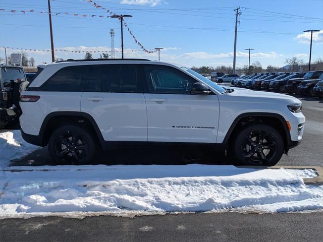 new 2025 Jeep Grand Cherokee car, priced at $45,080